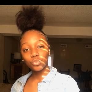 Meet your Posher, Kari